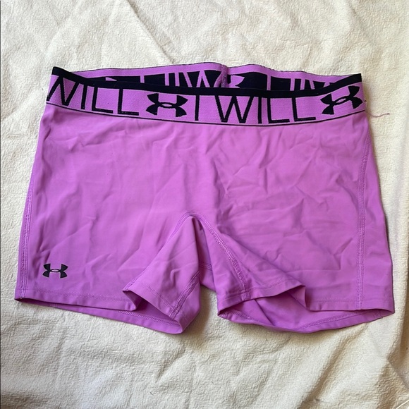 Under Armour small gym shorts lavender color - Picture 1 of 5